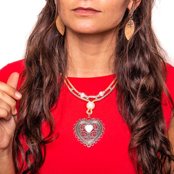 Vegane Halskette aus Kork Heartbeat